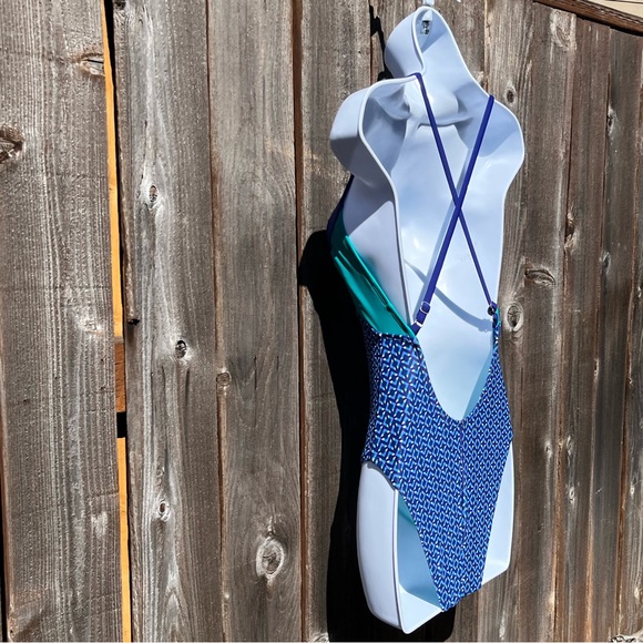 Joy lab one piece swimsuit size small - Picture 12 of 17